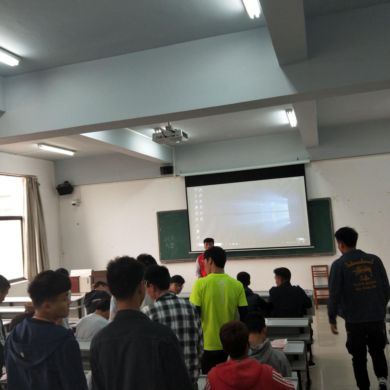 87C5999C606027D64403C8176B61A04D