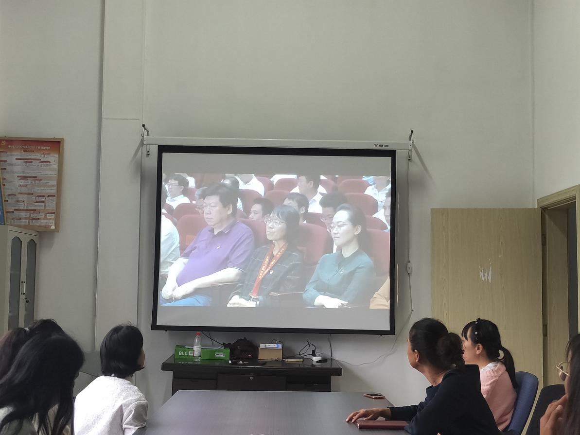 mmexport1604046134772